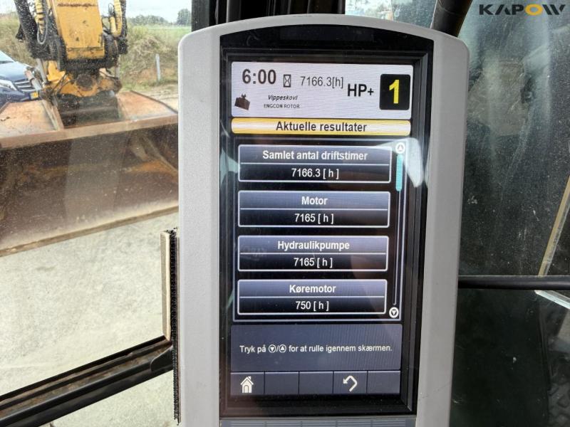 Caterpillar 330 FL gravemaskine 63
