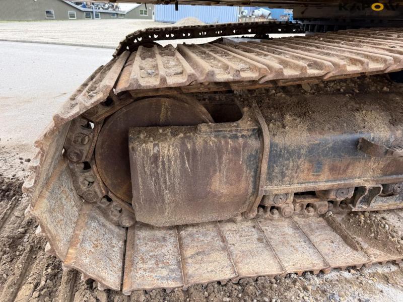 Caterpillar 330 FL gravemaskine 68