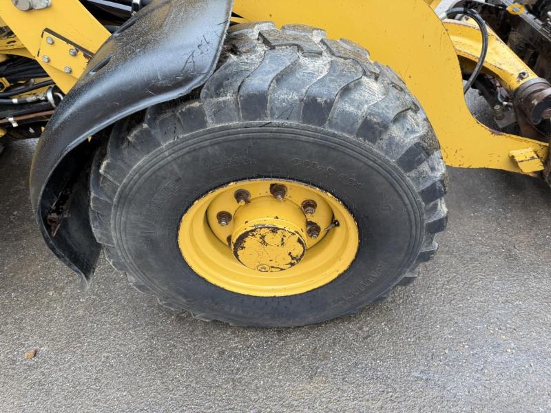 Caterpillar 907H gummihjulslæsser 56