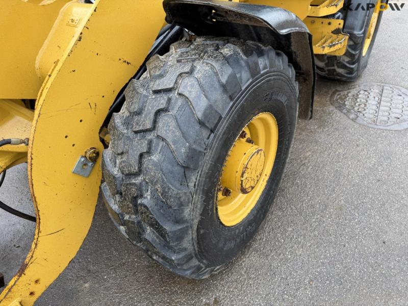Caterpillar 907H gummihjulslæsser 64