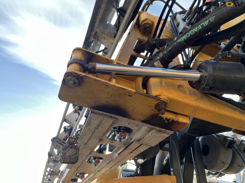 Challenger Rogator selvkørende marksprøjte med 36meter bom 47