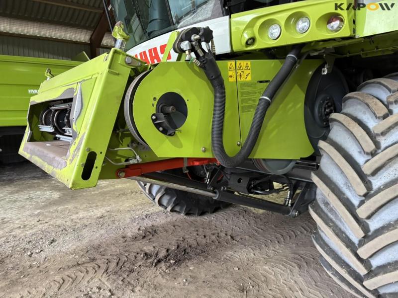 Claas 670 mejetærsker med V900 30fod skærebord 9