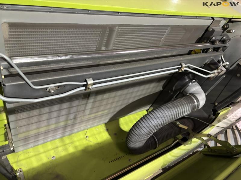 Claas 670 mejetærsker med V900 30fod skærebord 59