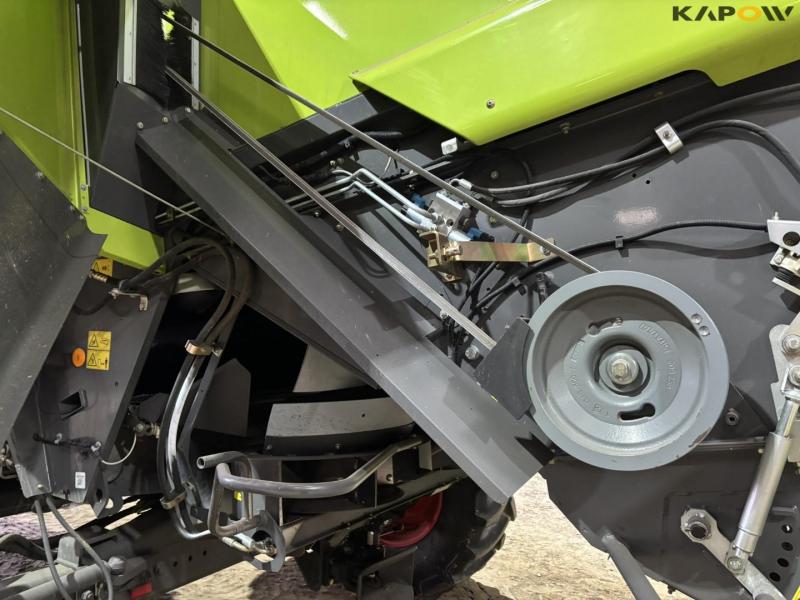 Claas 670 mejetærsker med V900 30fod skærebord 67