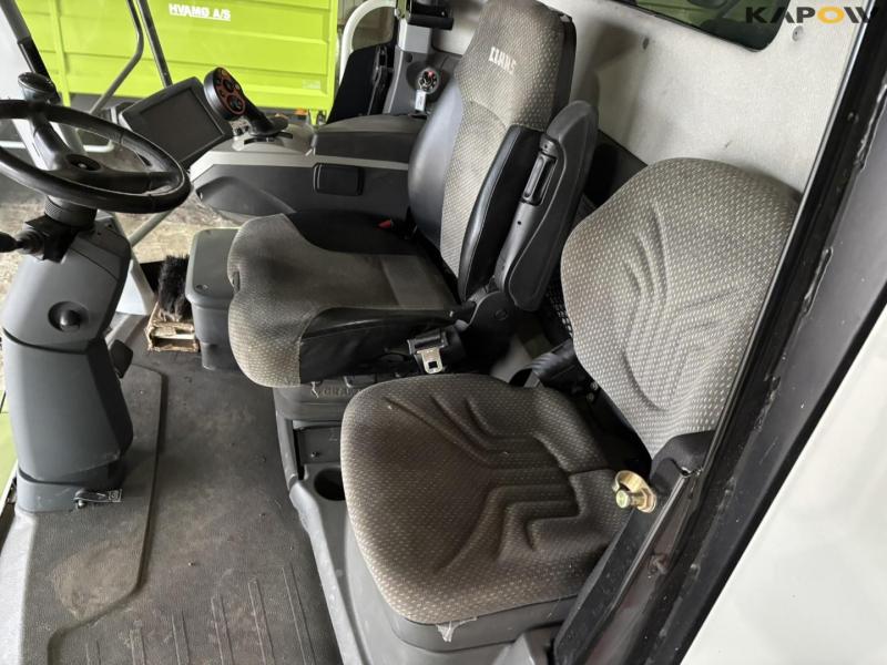 Claas 670 mejetærsker med V900 30fod skærebord 88