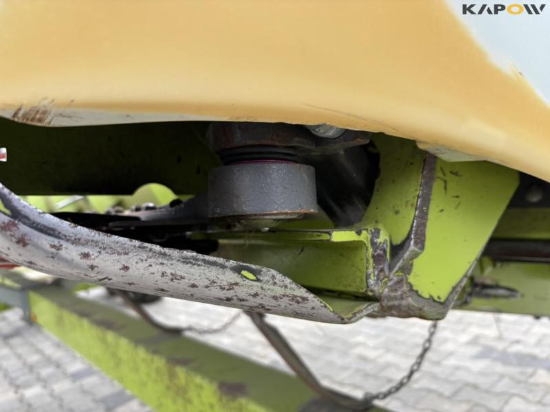 Claas 670 mejetærsker med V900 30fod skærebord 107