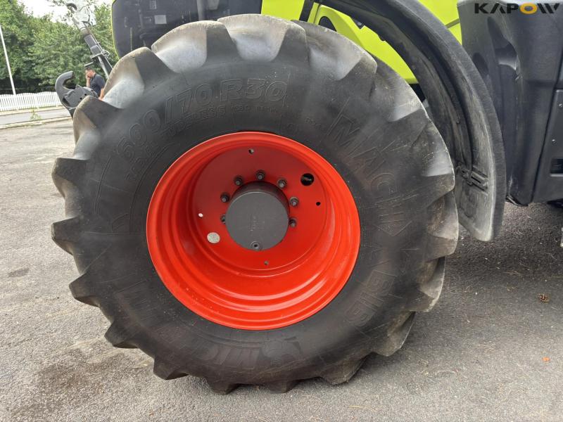 Claas Arion 870 Cmatic 4 WD traktor 52