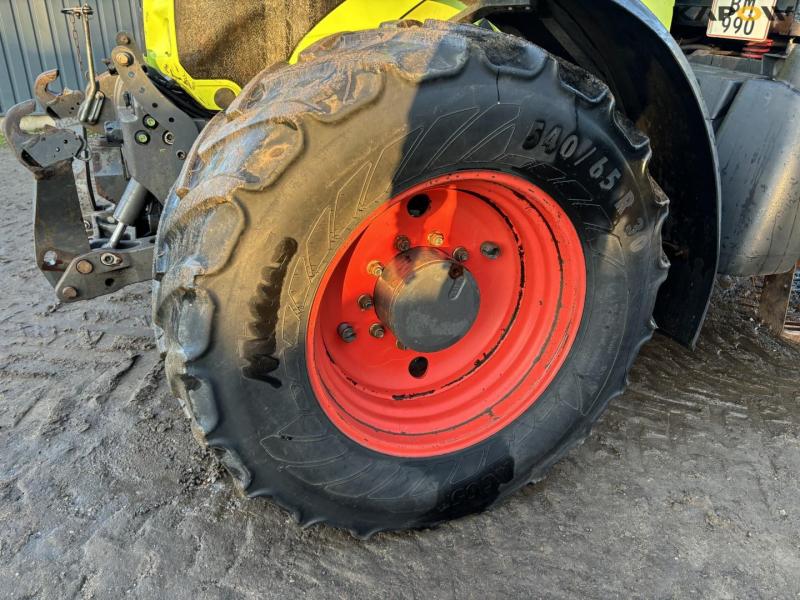 Claas Axion 840 traktor 57