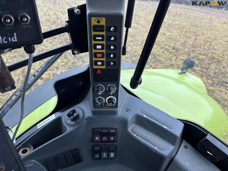 Claas Axion 850 CMATIC 4 WD traktor 57