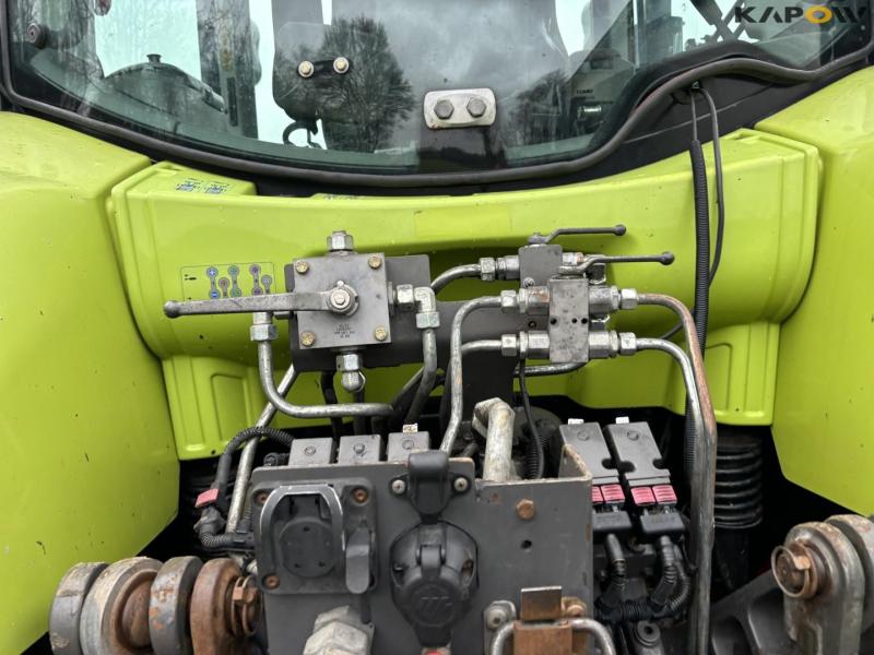 Claas Axion 850 traktor 31