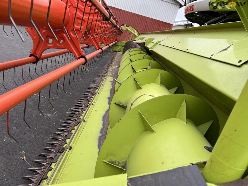 Claas lexion 760 mejetærsker med 31 fods skærebord 10
