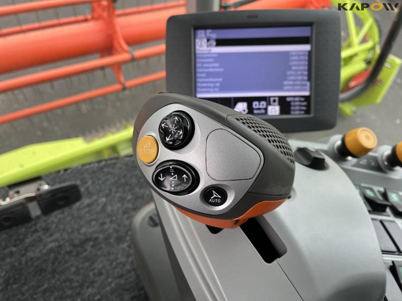 Claas lexion 760 mejetærsker med 31 fods skærebord 48