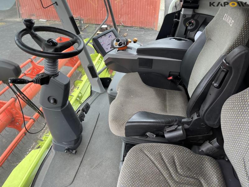 Claas lexion 760 mejetærsker med 31 fods skærebord 52