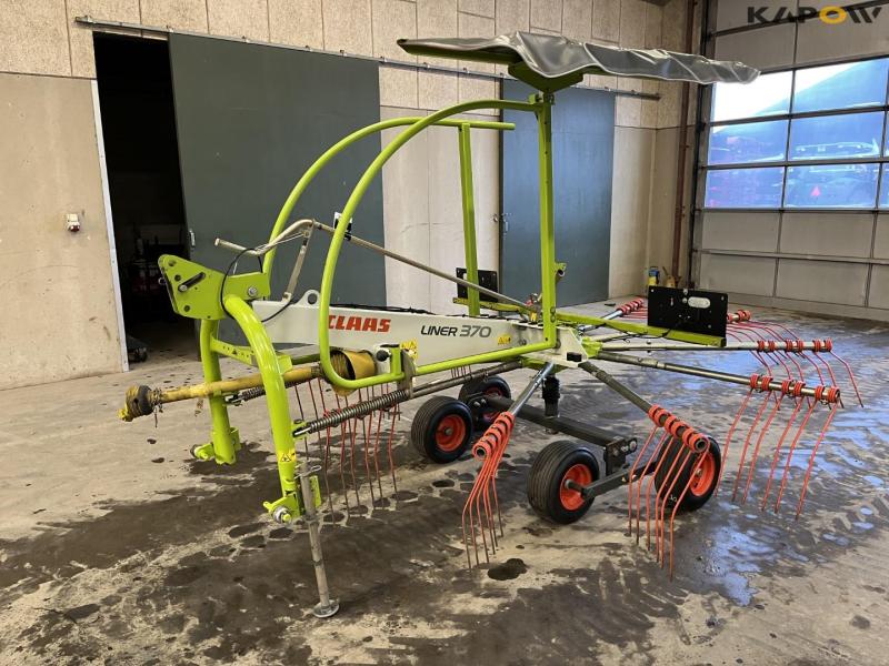 Claas Liner 370 rive 1