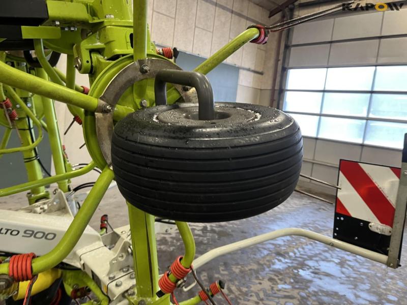 Claas Volto 900 rive 9