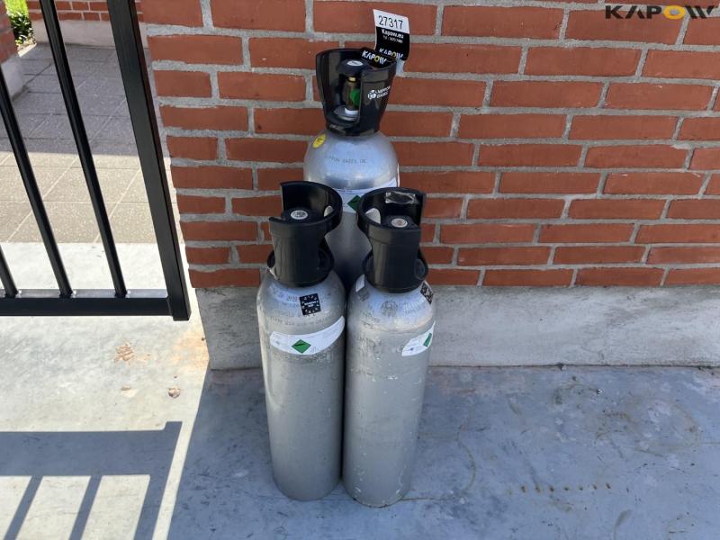 Co2 6 og 10 kg flasker med indhold 2