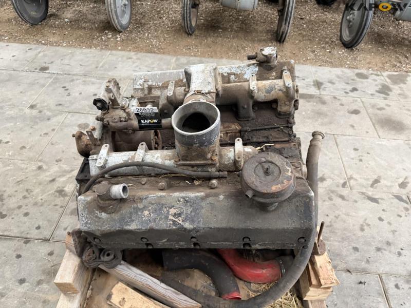 Commins 903 motor 26