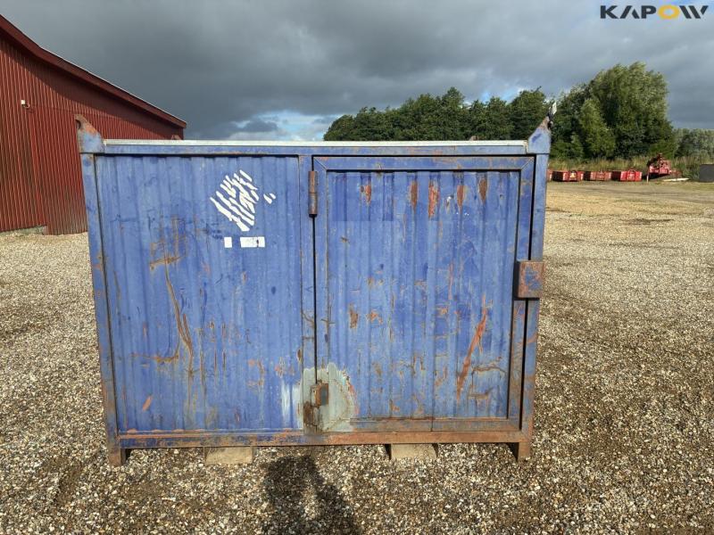 Container 1500 liter med tank og pumpe 2