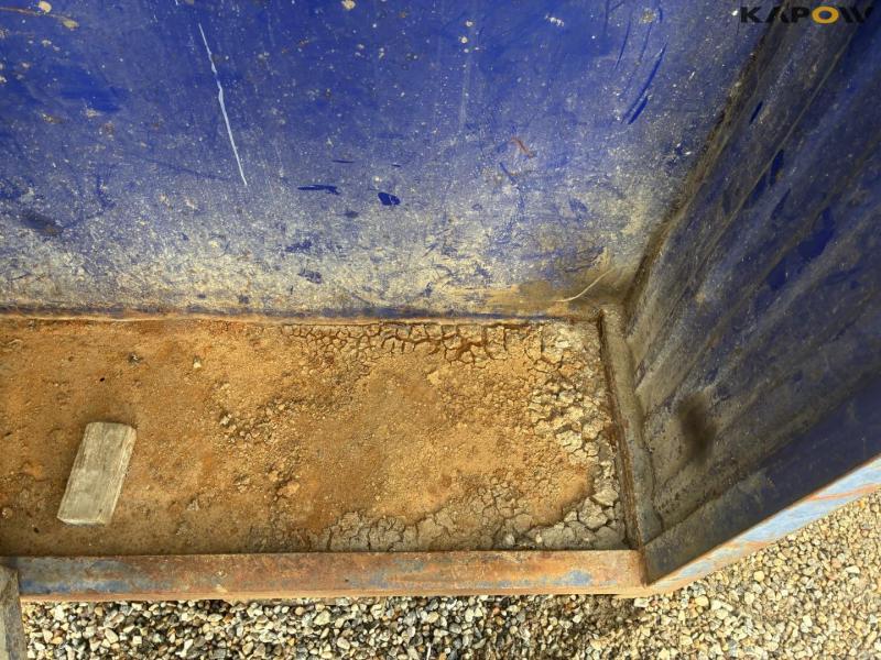 Container 1500 liter med tank og pumpe 18
