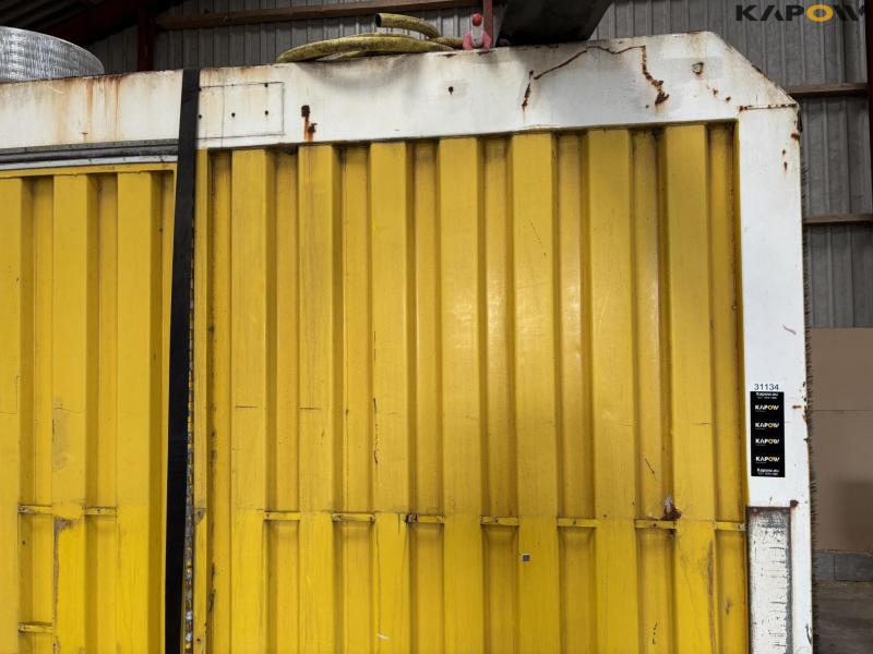 Container med alu. skydeporte 8