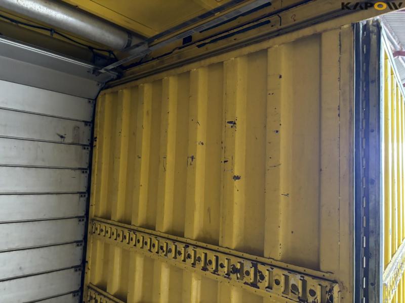 Container med alu. skydeporte 22