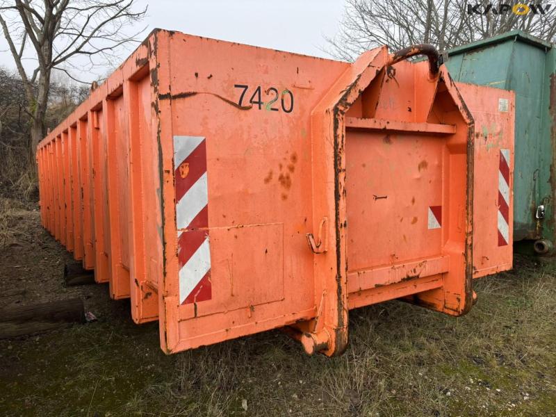 Container med kroghejs 3