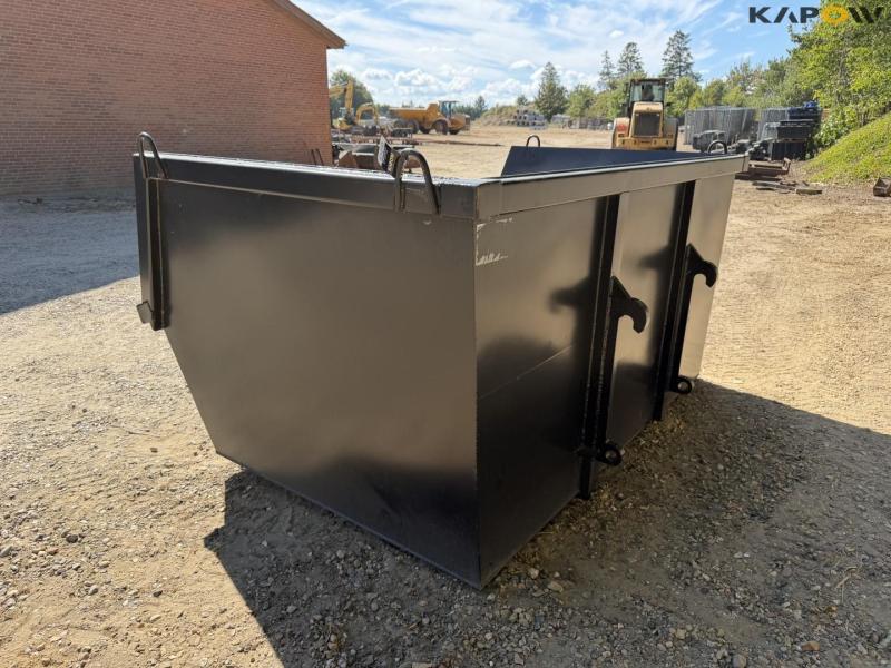 Container med Volvo hitch 7