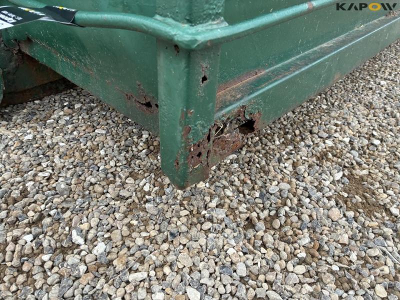 Container til krog og wire 12