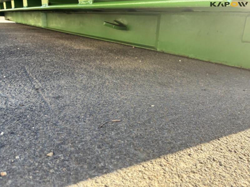 Container til krog og wire 13