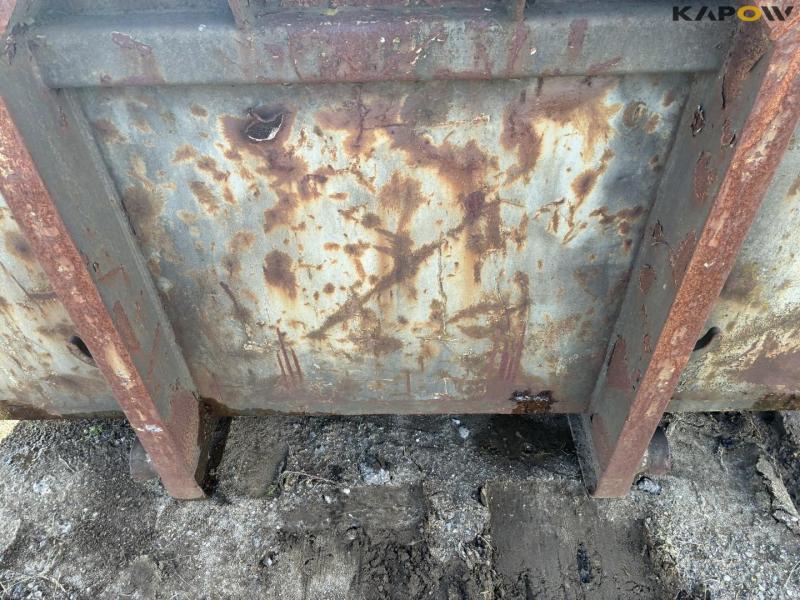 Container til krog og wire 8