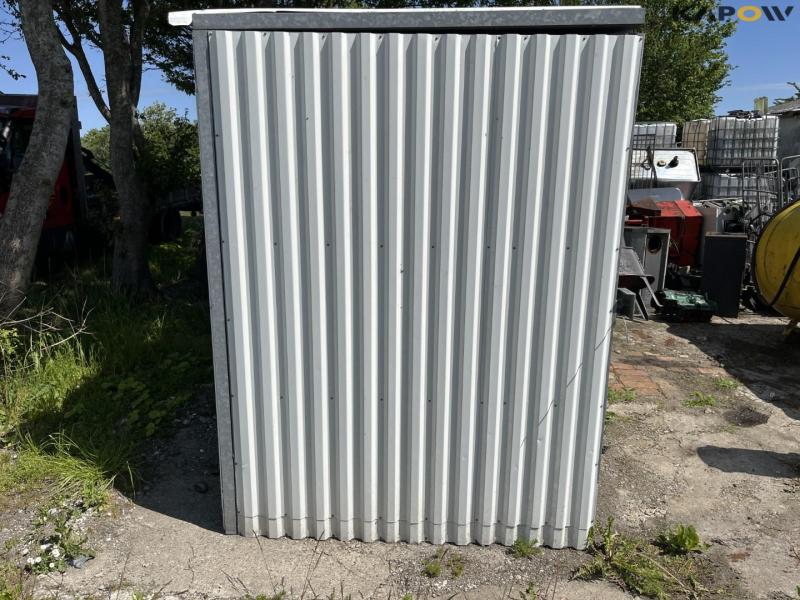 Container 3