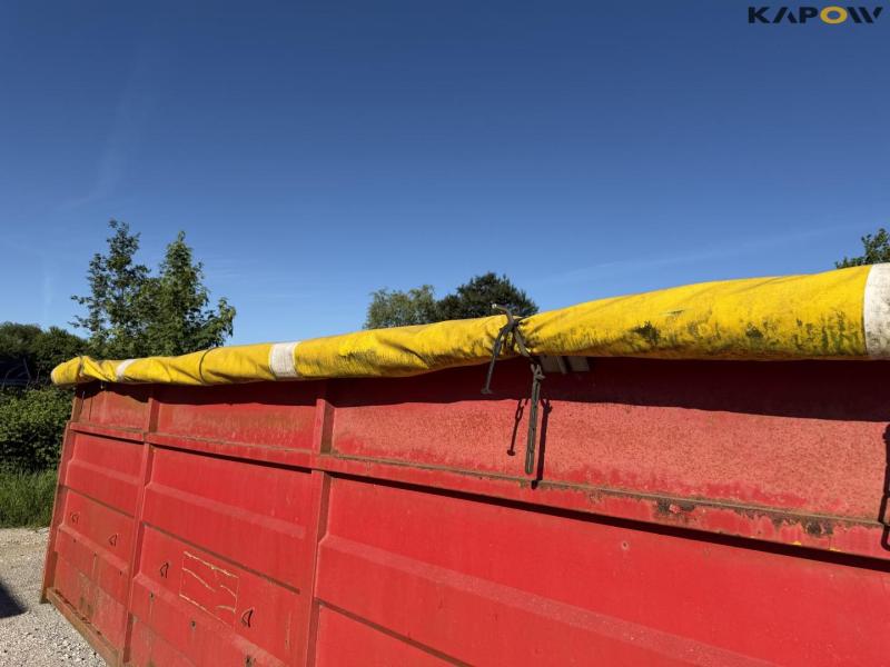 Container 15