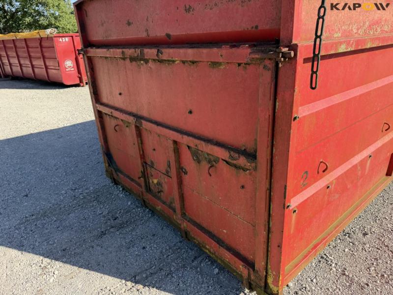 Container 15