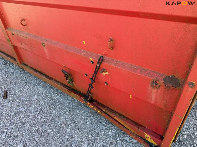 Container 19