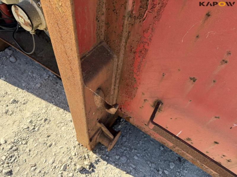Container 12