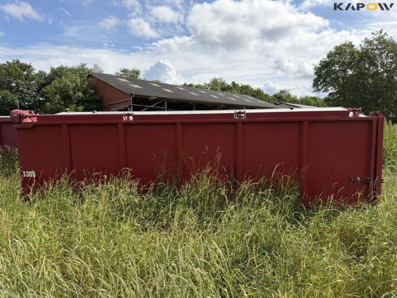 Container 7