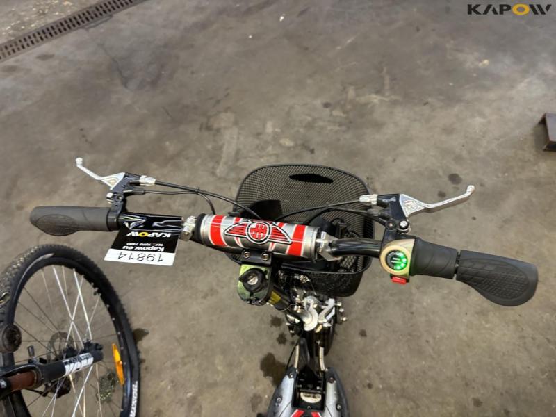 Cykler og elektrisk løbehjul/scooter 12