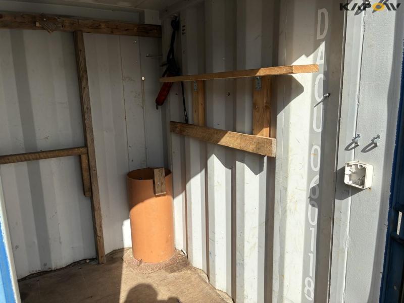DanContainer med hylder 22
