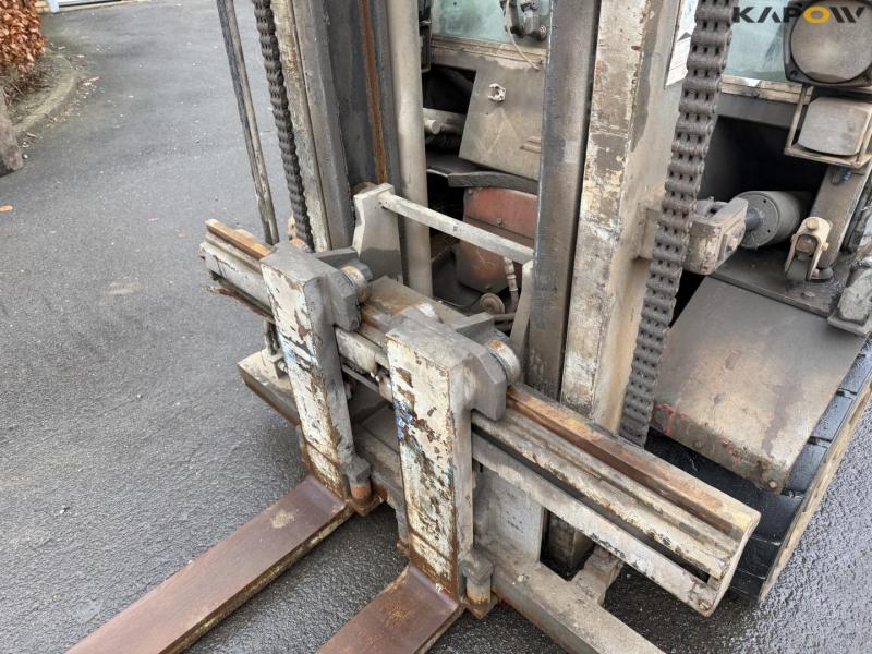 Dantruck 8450 gaffeltruck 10