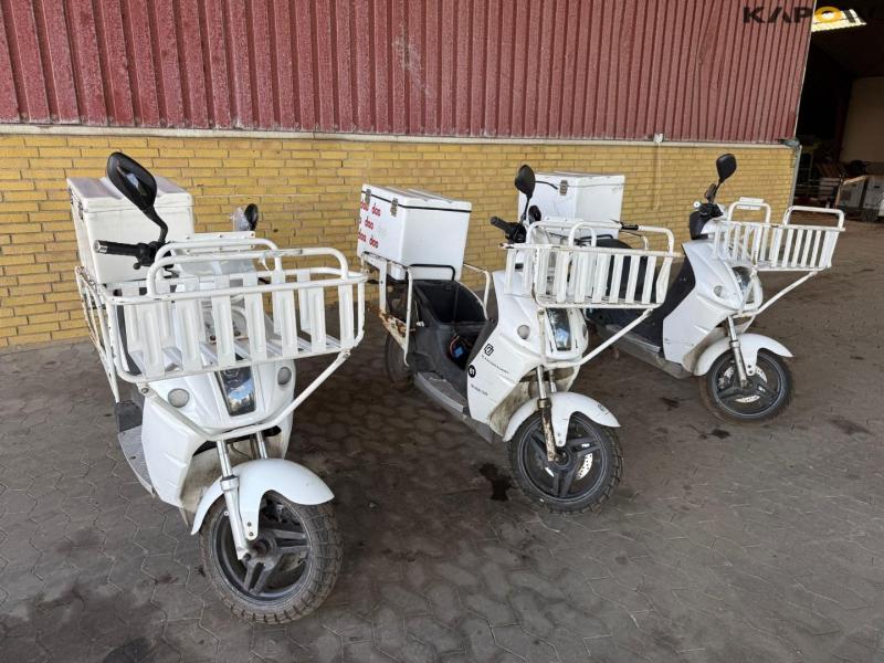 DAO 365 Elektrisk knallert med boks. 3