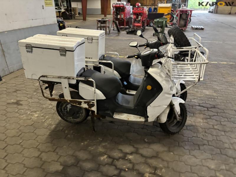 DAO 365 Elektrisk knallert 4