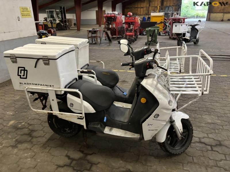 DAO 365 Elektrisk knallert 4