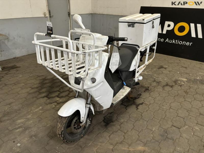 DAO 365 Elektrisk knallert 1