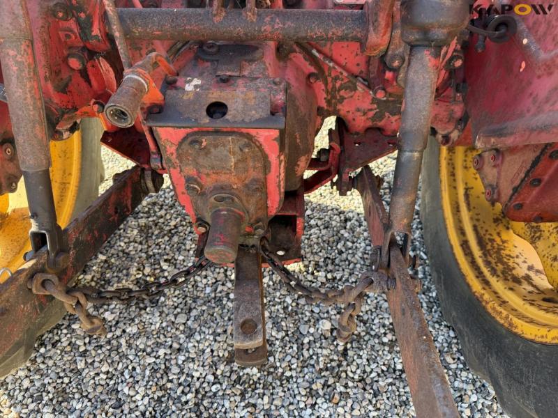 David Brown 880 traktor 32