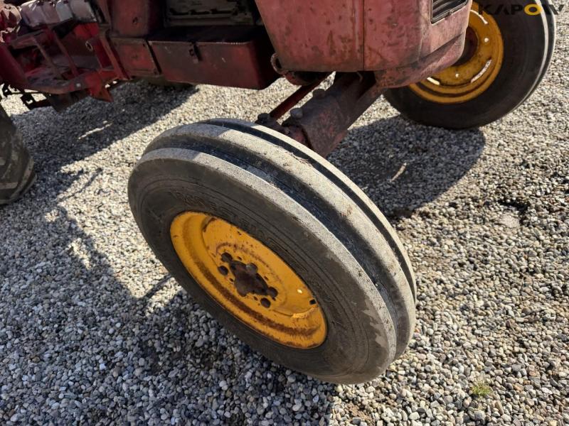 David Brown 880 traktor 43