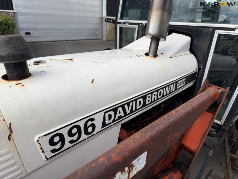 David Brown 996 traktor med frontlæsser 11