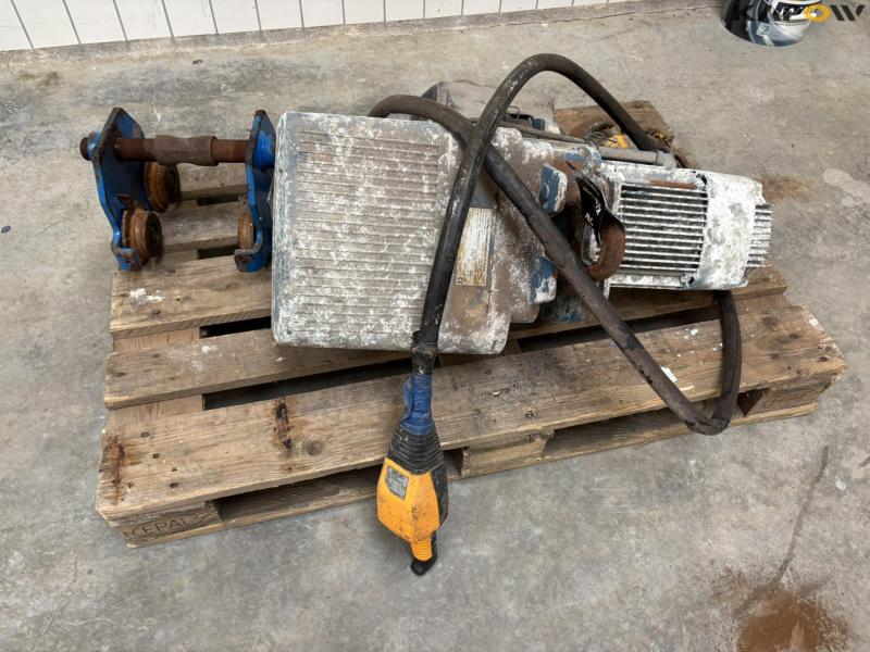 DEMAG DKUN 16-1600 KV1 kædespil 2