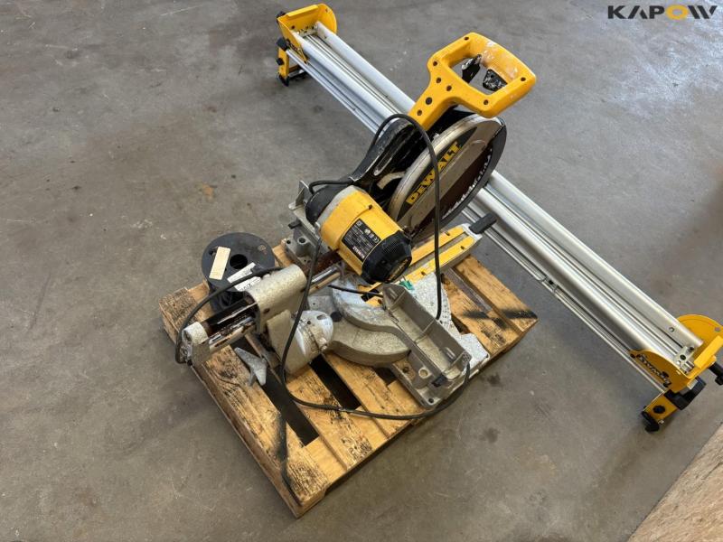 Dewalt DW708 Kap/geringssav 6