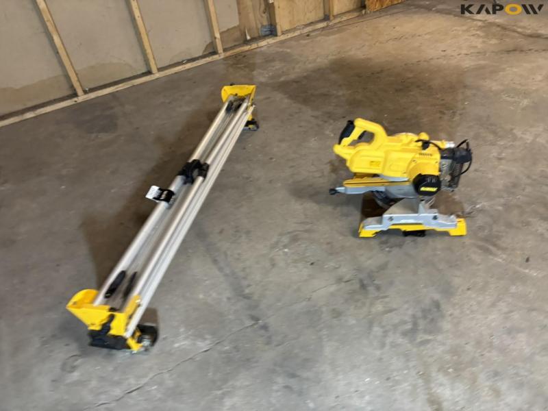 Dewalt DWS777-QS gearingssav med bord 4