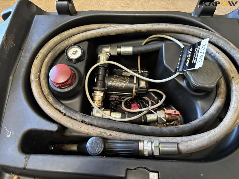 Diesel transporttank 300 liter 9